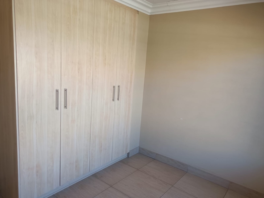 2 Bedroom Property for Sale in Hillside Free State
